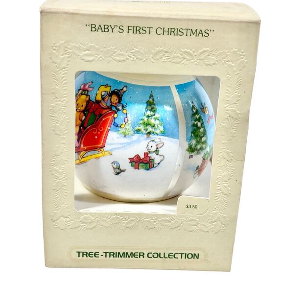 Hallmark Unbreakable Baby’s First Christmas Satin Ornament Tree-Trimmer 1979 - Picture 3 of 7